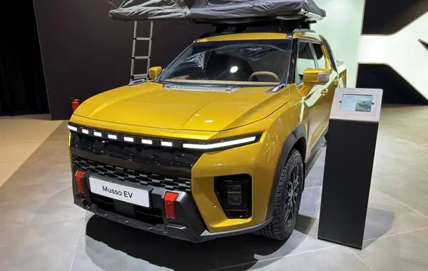 KGM Musso EV-6