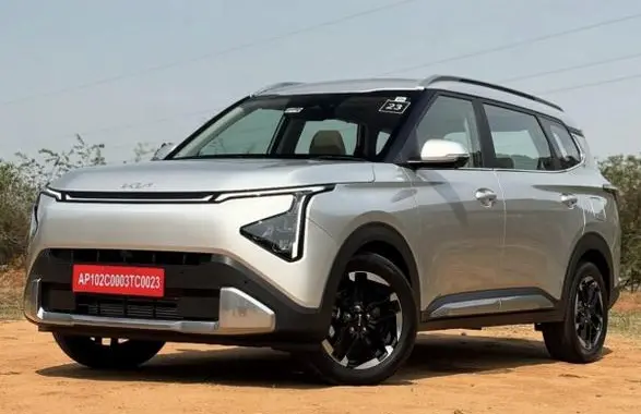 Kia Carens Clavis IV (facelift 2025)