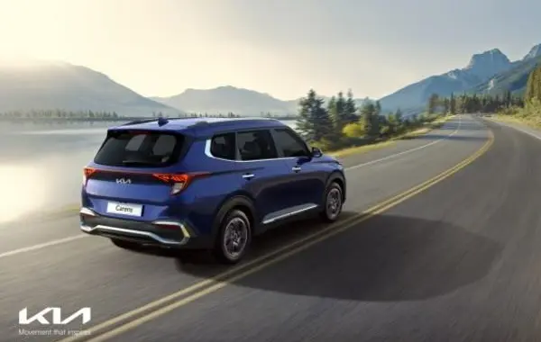 Kia Carens IV-1