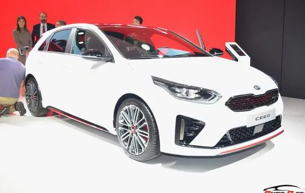 Kia Ceed III-1