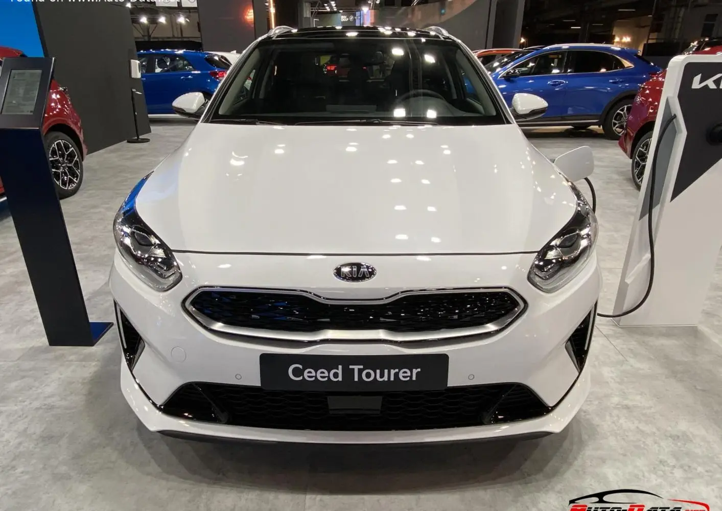 Kia Ceed III Sportswagon-4