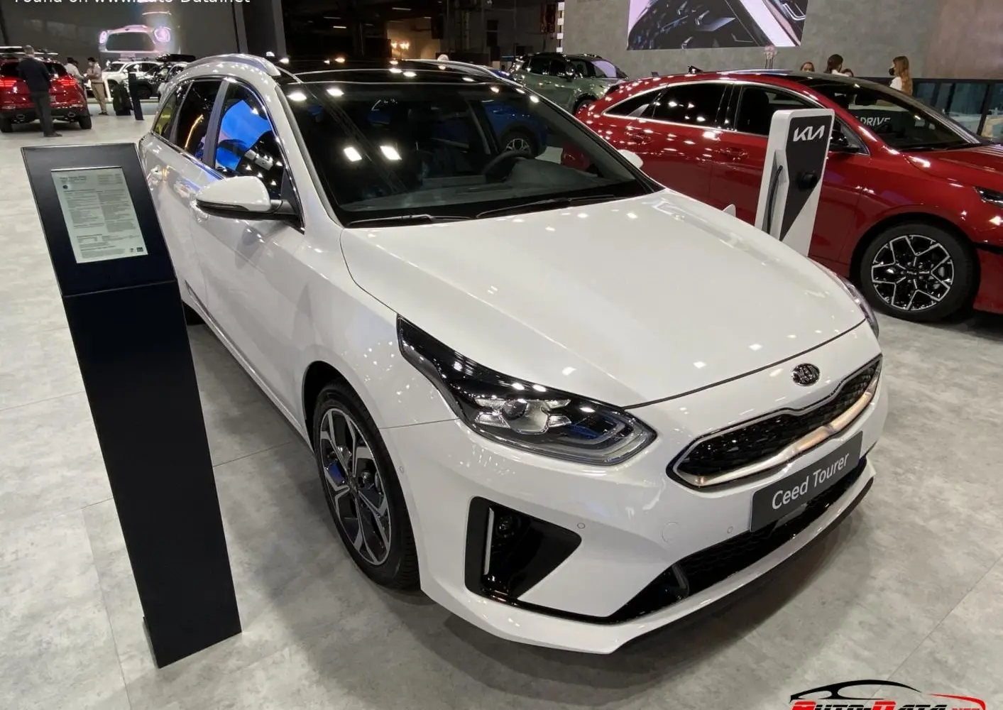 Kia Ceed III Sportswagon-2