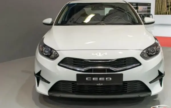 Kia Ceed III (facelift 2021)-6
