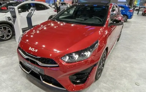 Kia Ceed III (facelift 2021)