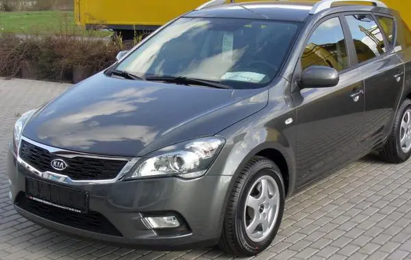 Kia Cee'd SW I (facelift 2009)-3