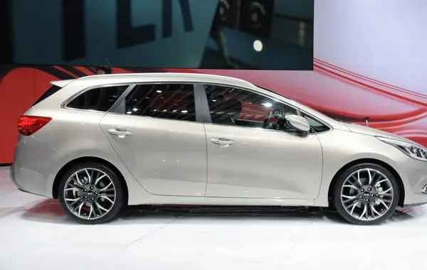 Kia Cee'd SW II-0
