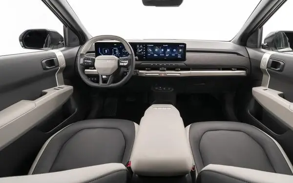 Kia EV3-4
