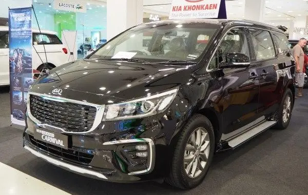 Kia Grand Carnival III (facelift 2018)