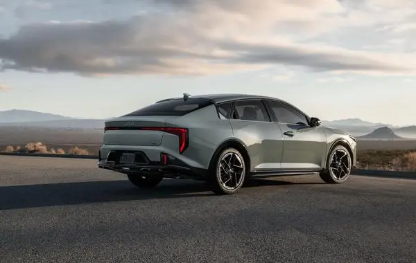 Kia K4 (2025)-0