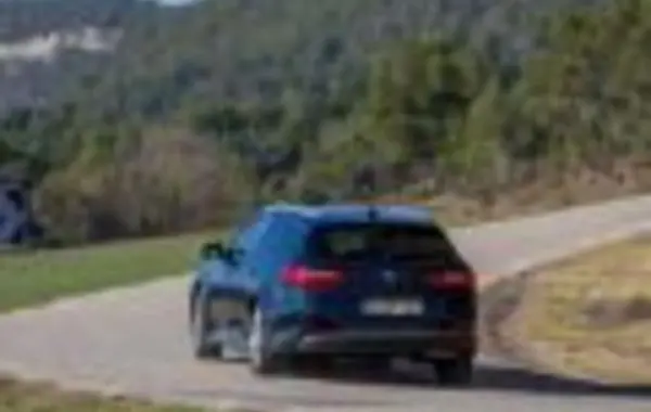 Kia Optima IV Sportswagon-0