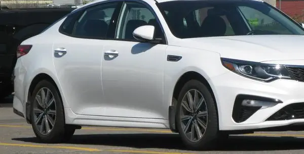 Kia Optima IV (facelift 2018)-1