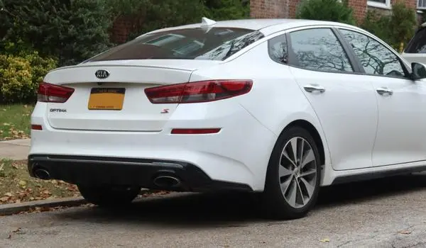 Kia Optima IV (facelift 2018)-2