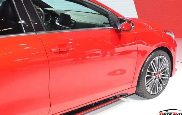 Kia ProCeed III-2