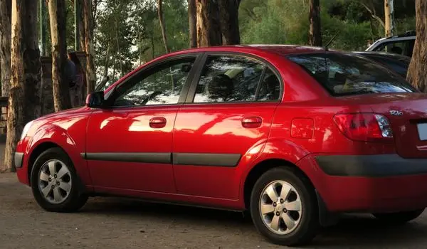 Kia Rio II Sedan (JB)-1