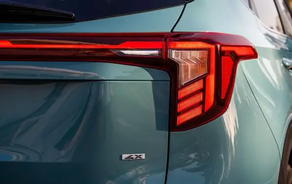 Kia Seltos I (facelift 2023)-6