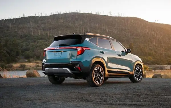Kia Seltos I (facelift 2023)-1