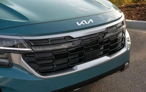 Kia Seltos I (facelift 2023)-2