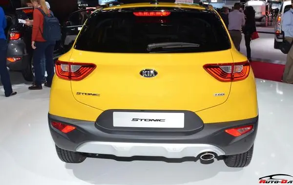 Kia Stonic-4