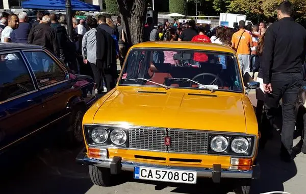 Lada 2106-1