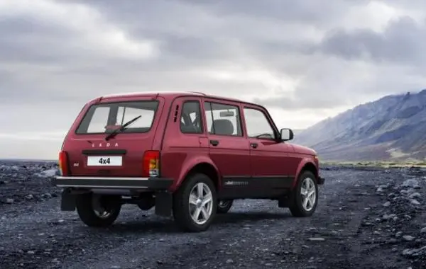Lada Niva Legend 5-door-1