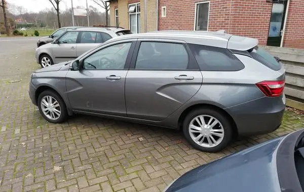 Lada Vesta SW-0