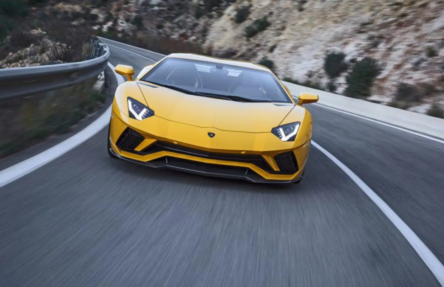 Lamborghini Aventador S Coupe-2