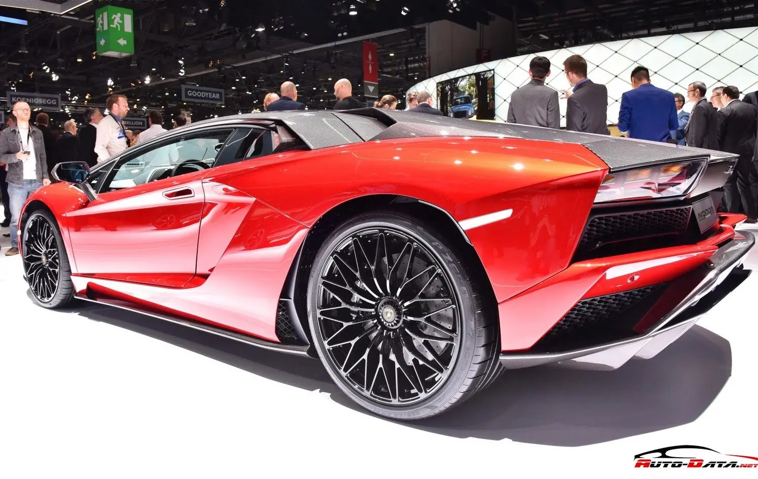 Lamborghini Aventador S Coupe-7