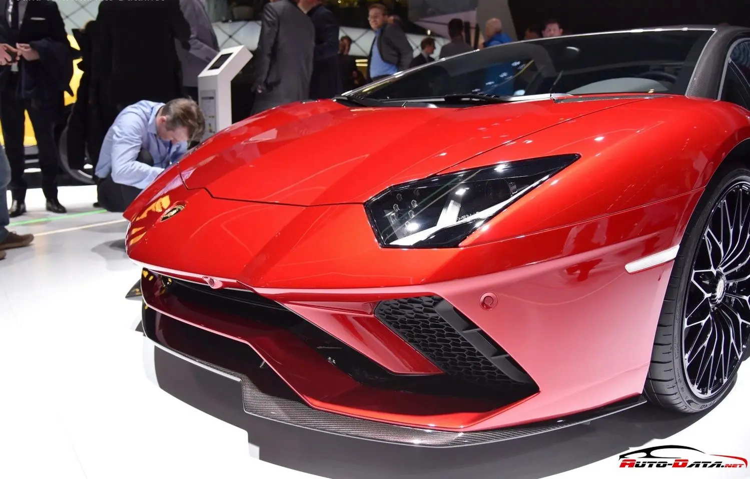 Lamborghini Aventador S Coupe-8