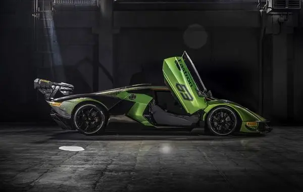 Lamborghini Essenza SCV12-3