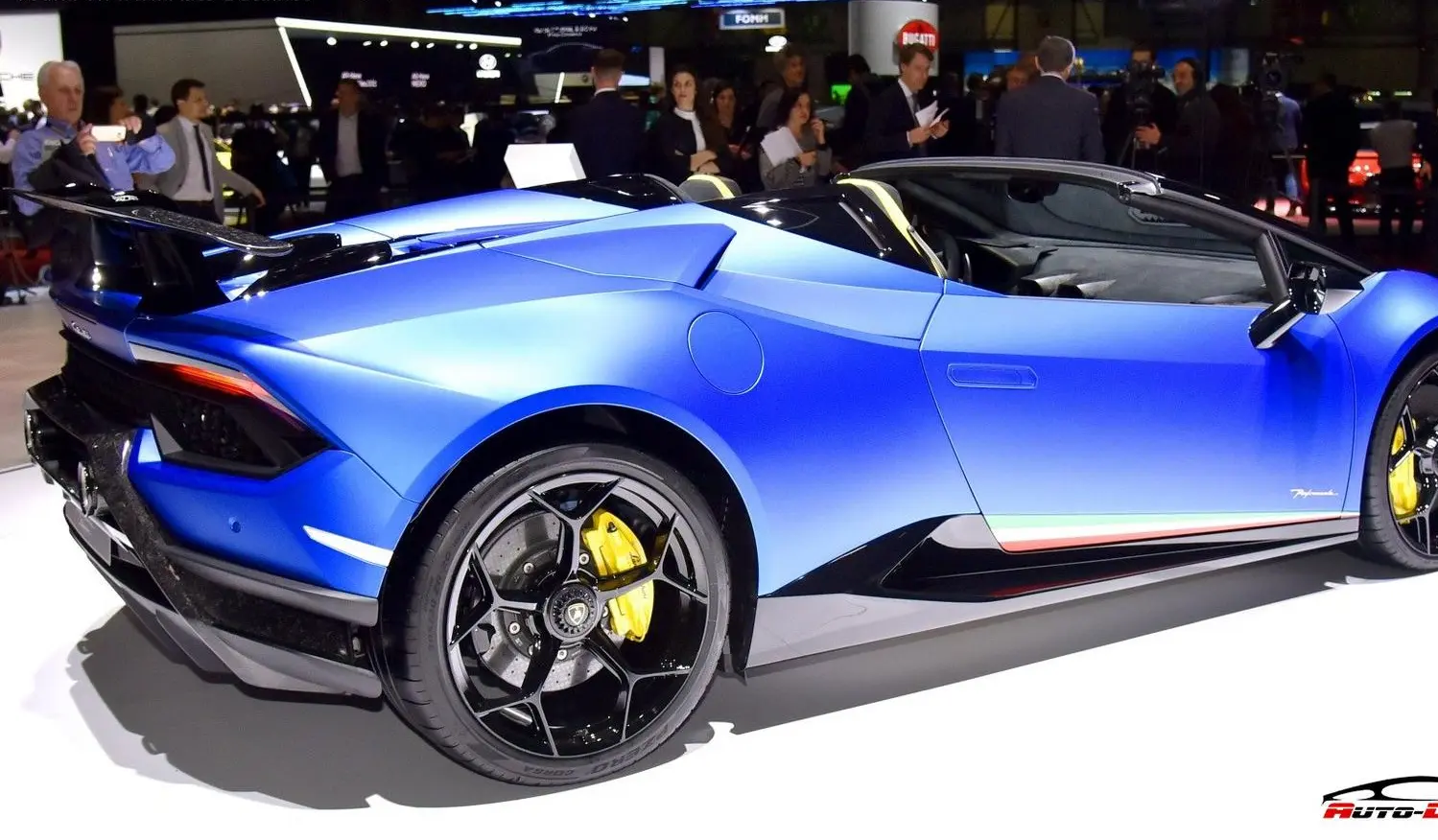 Lamborghini Huracan Performante Spyder-6