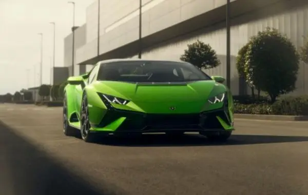 Lamborghini Huracan Tecnica (facelift 2022)