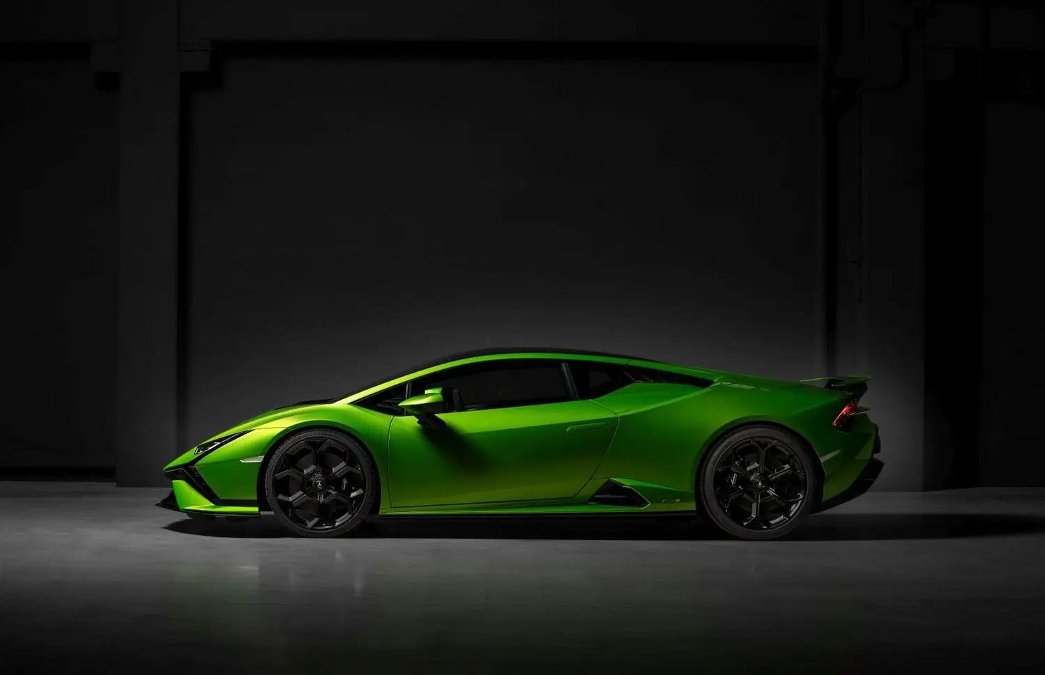 Lamborghini Huracan Tecnica (facelift 2022)-1