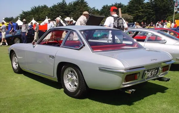 Lamborghini Islero-1