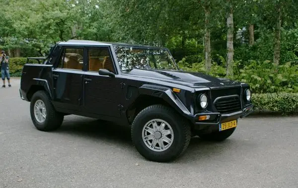 Lamborghini LM002-0