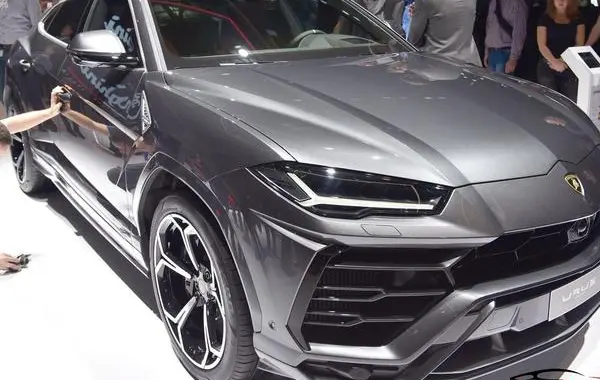 Lamborghini Urus-3