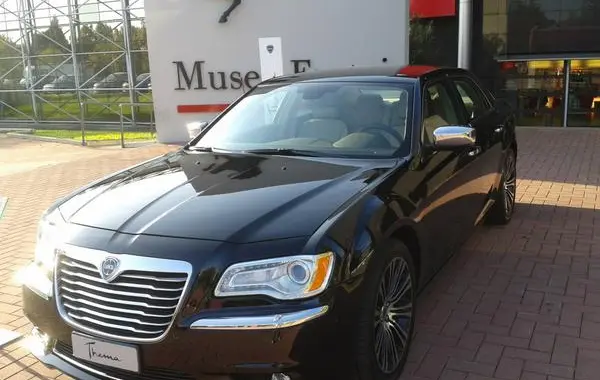 Lancia Thema (LX)-1