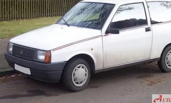 Lancia Y10 (156)