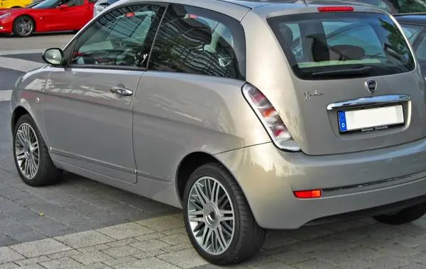 Lancia Ypsilon (843, facelift 2006)-2
