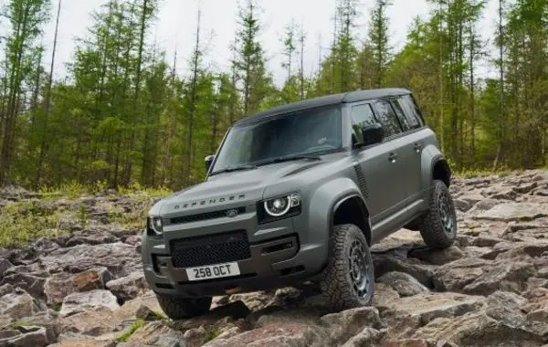 Land Rover Defender 110 (L663)