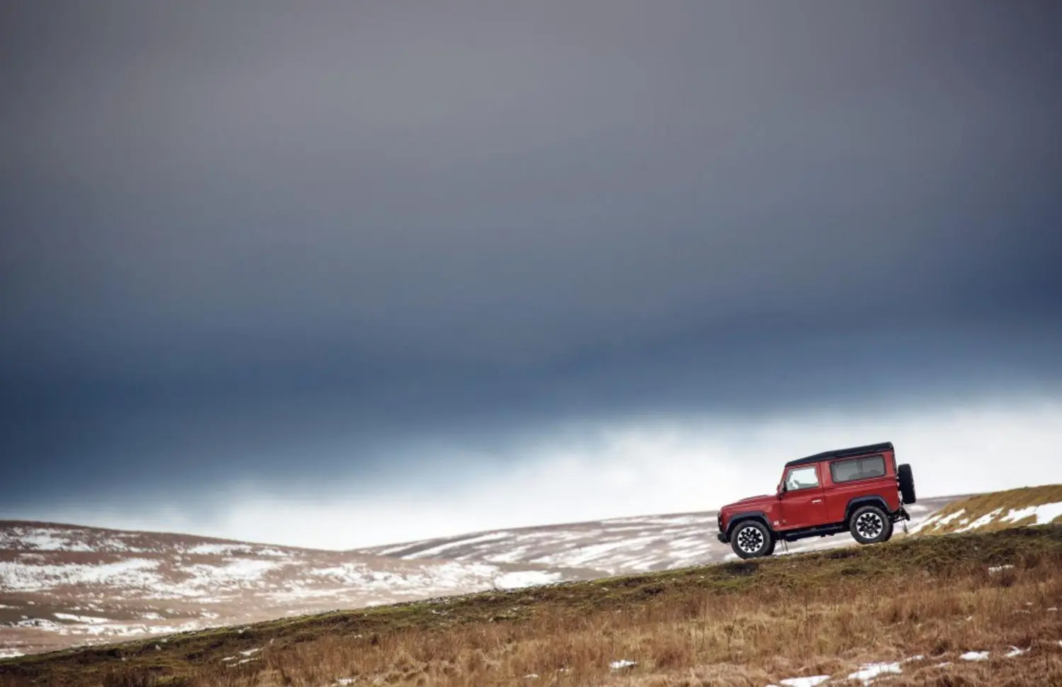 Land Rover Defender 90 Works V8-6