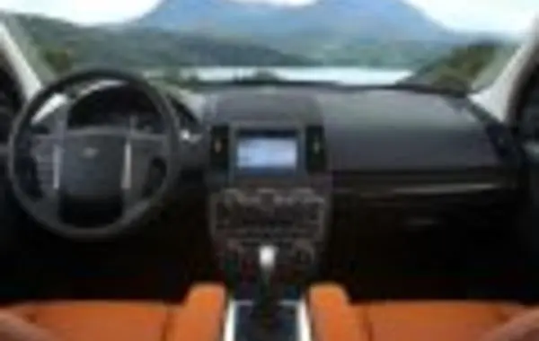 Land Rover Freelander II (facelift 2012)-1