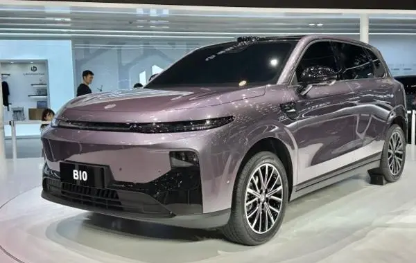 Leapmotor B10