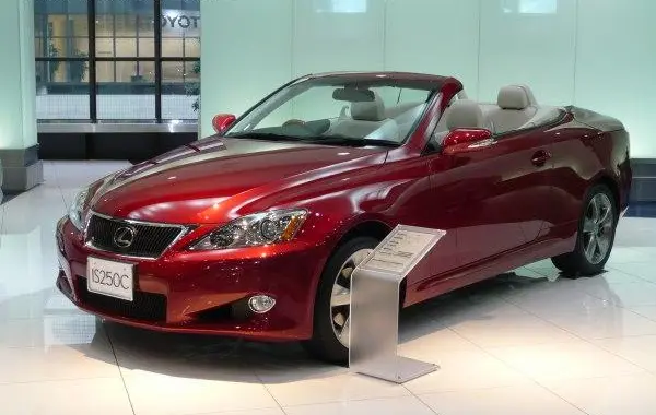 Lexus IS-Coupe-Convertible
