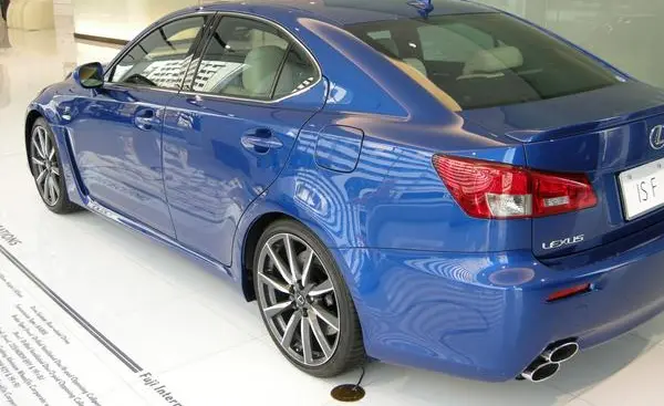 Lexus IS-F-1