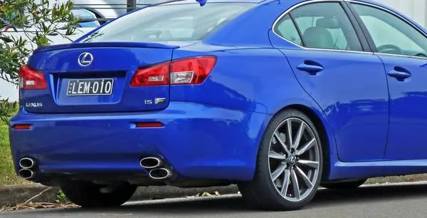 Lexus IS-F-6