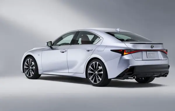 Lexus IS III (XE30, facelift 2020)-1