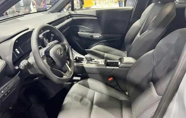 Lexus LBX-0