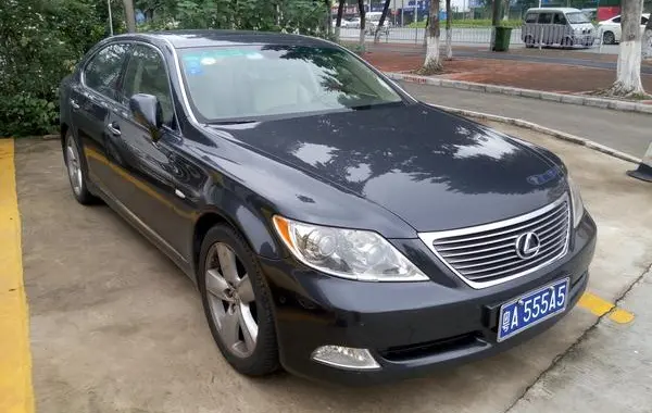 Lexus LS IV Long-2