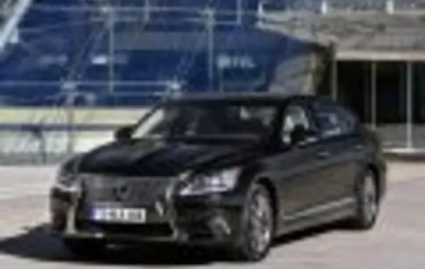 Lexus LS IV Long (facelift 2012)-7