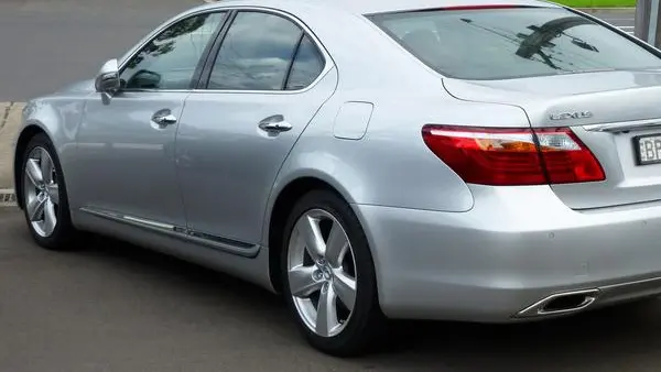 Lexus LS IV (facelift 2009)-0